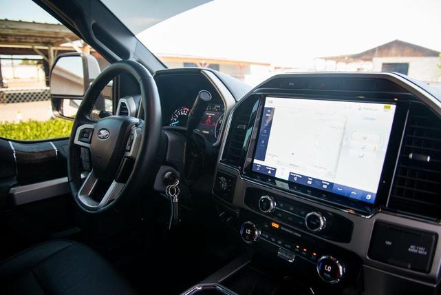 Photo of 2022 Oxford White Ford F-250