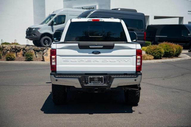 Photo of 2022 Oxford White Ford F-250