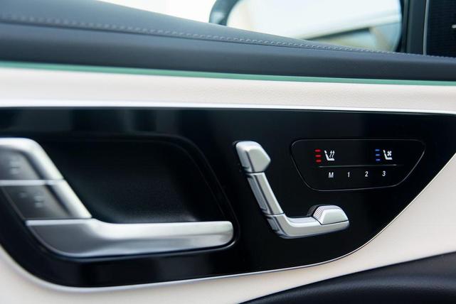 Photo of 2025 Polar White Mercedes-Benz E-Class