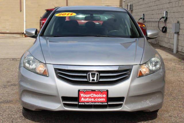 Photo of 2011 Alabaster Silver Metallic Honda Accord