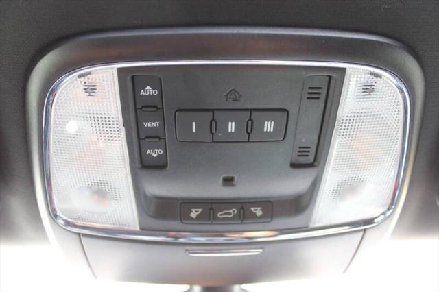 Photo of 2017 Redline 2 Coat Pearl Dodge Durango