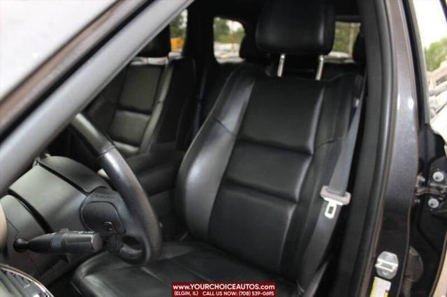 Photo of 2018 Granite Crystal Metallic Clearcoat Jeep Grand Cherokee
