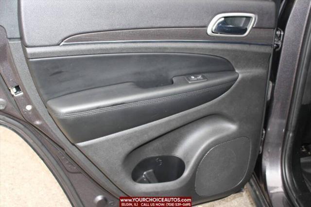 Photo of 2018 Granite Crystal Metallic Clearcoat Jeep Grand Cherokee