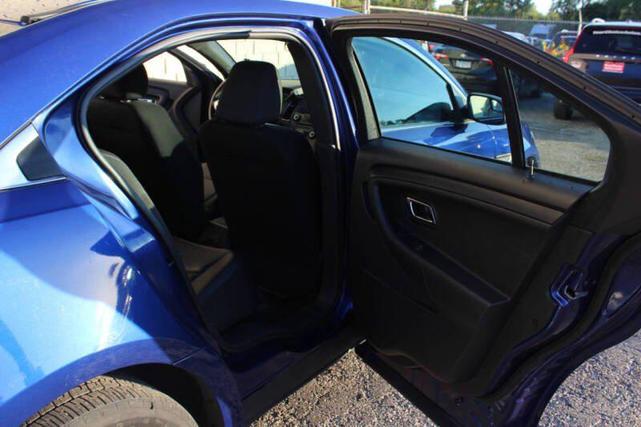 Photo of 2014 Deep Impact Blue Ford Sedan Police Interceptor