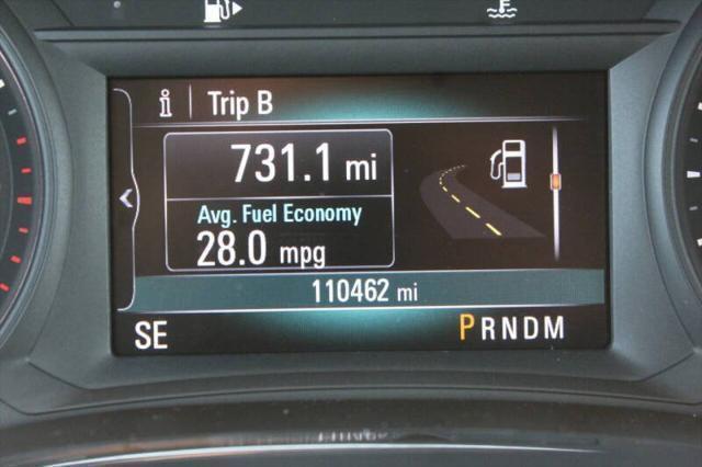 Photo of 2018 Summit White Buick Encore