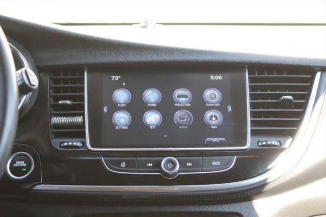 Photo of 2018 Summit White Buick Encore