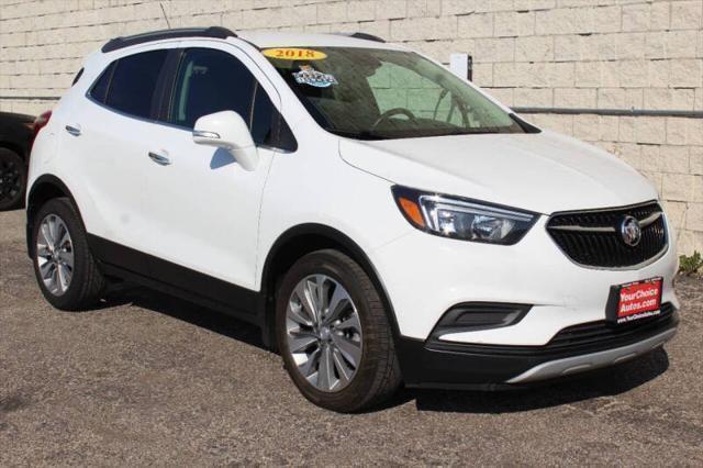 Photo of 2018 Summit White Buick Encore