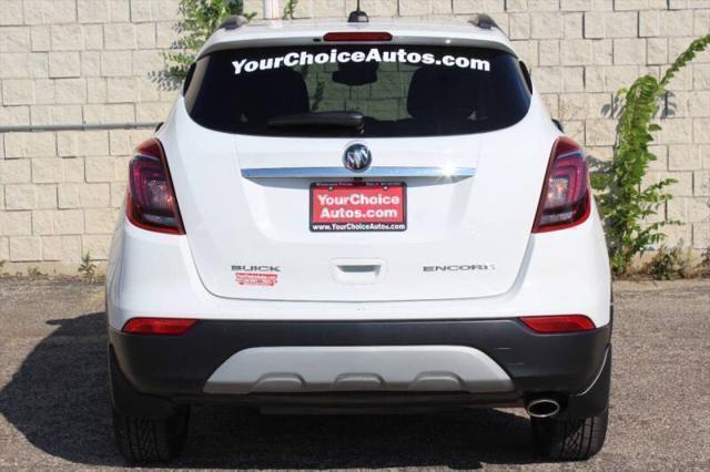 Photo of 2018 Summit White Buick Encore