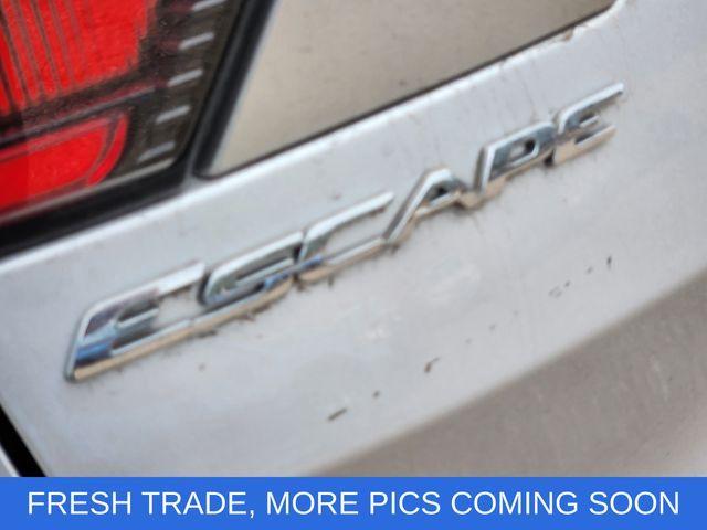 Photo of 2018 Ingot Silver Ford Escape