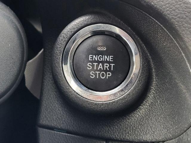 Photo of 2023 Ice Silver Metallic Subaru Forester