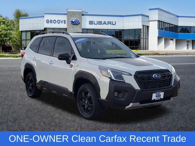 Photo of 2022 Crystal White Pearl Subaru Forester