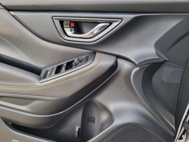 Photo of 2022 Crystal White Pearl Subaru Forester