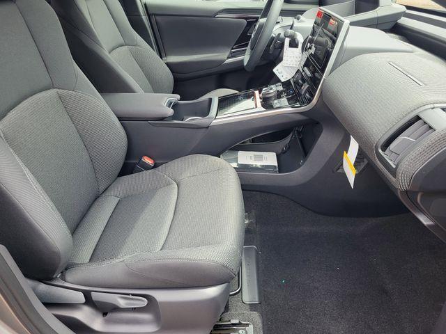 Photo of 2025 Pearl Subaru Solterra