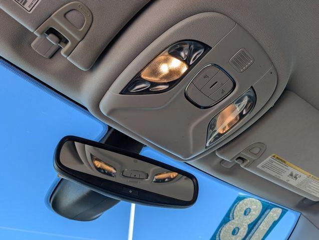 Photo of 2018 Laser Blue Jeep Compass