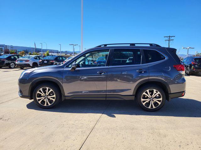 Photo of 2023 Magnetite Gray Metallic Subaru Forester