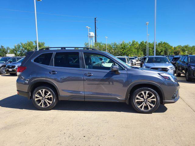 Photo of 2023 Magnetite Gray Metallic Subaru Forester