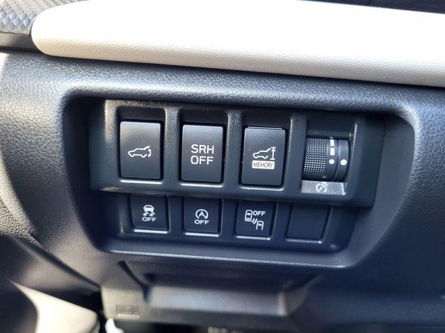 Photo of 2023 Magnetite Gray Metallic Subaru Forester