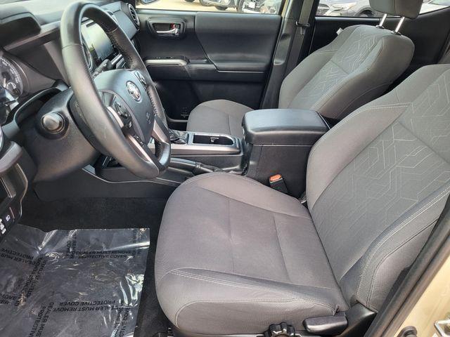 Photo of 2018 Quicksand Toyota Tacoma