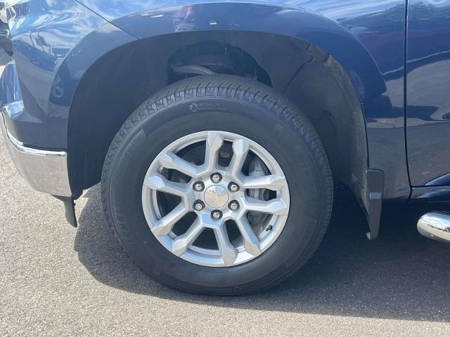 Photo of 2022 Northsky Blue Metallic Chevrolet Silverado 1500