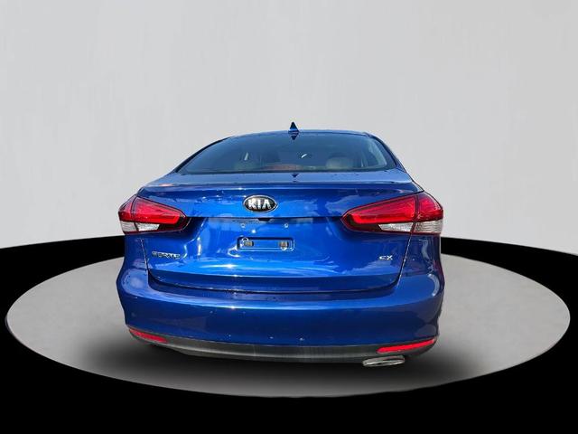 Photo of 2017 Deep Sea Blue Kia Forte