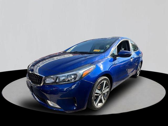 Photo of 2017 Deep Sea Blue Kia Forte
