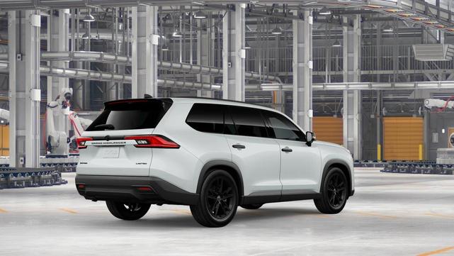 Photo of 2026 Wind Chill Pearl Toyota Grand Highlander