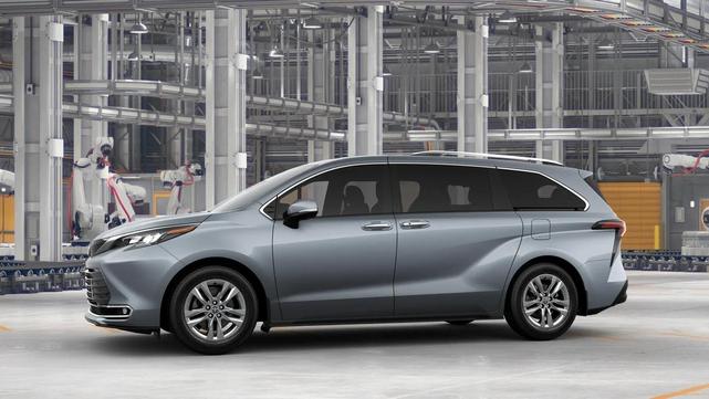 Photo of 2025 Celestial Silver Metallic Toyota Sienna