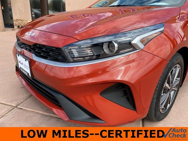 Photo of 2022 Fire Orange Kia Forte