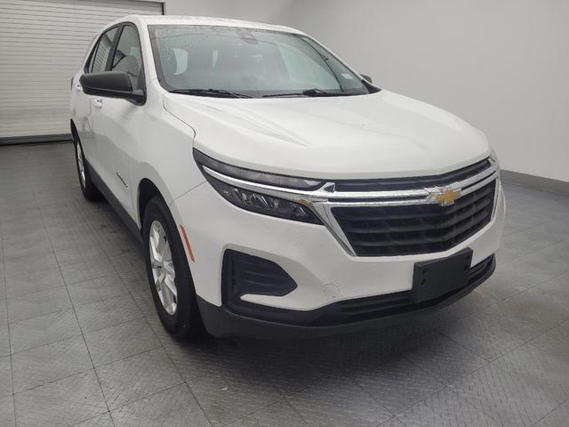 Photo of 2022 Summit White Chevrolet Equinox