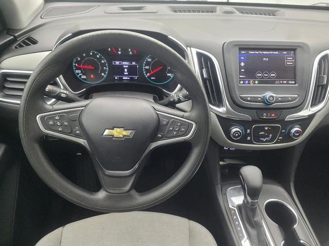 Photo of 2022 Summit White Chevrolet Equinox