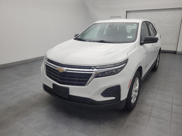 Photo of 2022 Summit White Chevrolet Equinox