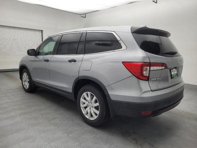 Photo of 2019 Lunar Silver Metallic Honda Pilot