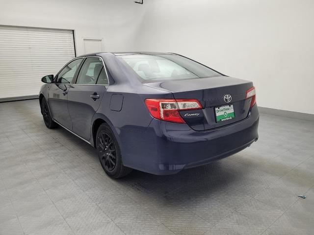 Photo of 2014 Parisian Night Pearl Toyota Camry