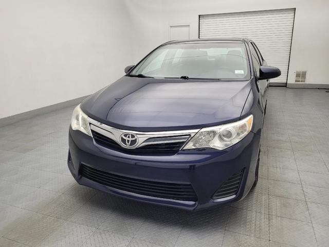 Photo of 2014 Parisian Night Pearl Toyota Camry