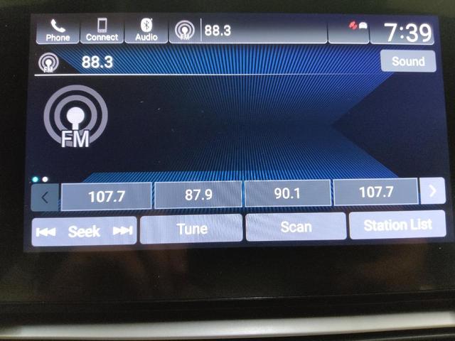 Photo of 2021 Still Night Pearl Honda Accord
