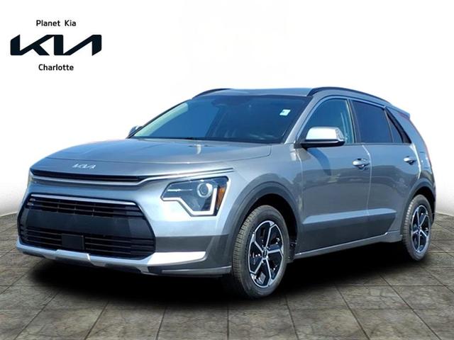 Photo of 2024 Steel Gray Kia Niro
