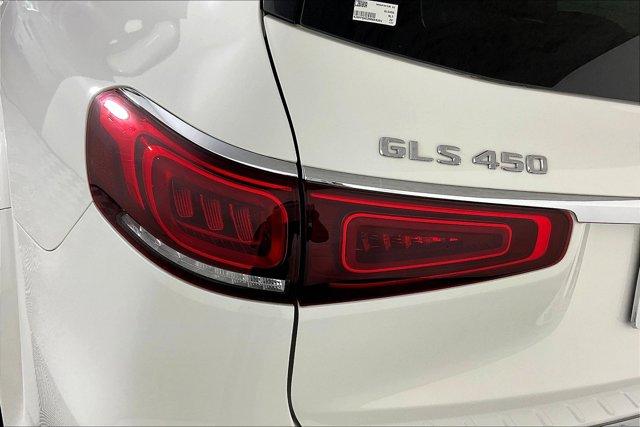 Photo of 2022 Manufaktur Diamond White Bright Mercedes-Benz GLS 450