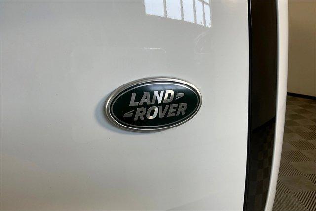 Photo of 2023 Fuji White Land Rover Range Rover