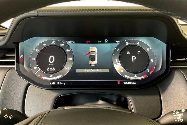 Photo of 2023 Fuji White Land Rover Range Rover