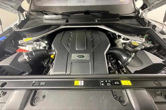 Photo of 2023 Fuji White Land Rover Range Rover
