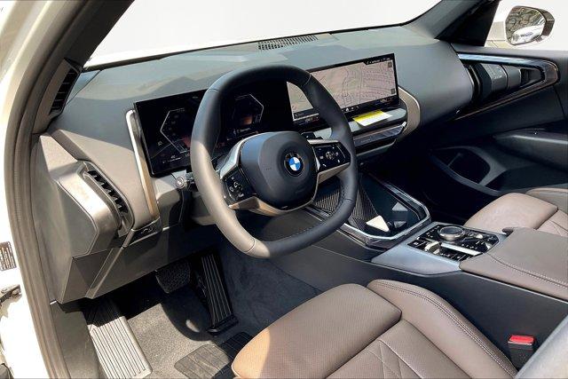 Photo of 2025 Mineral White Metallic BMW X3