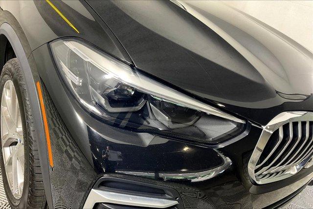 Photo of 2022 Jet Black BMW X5