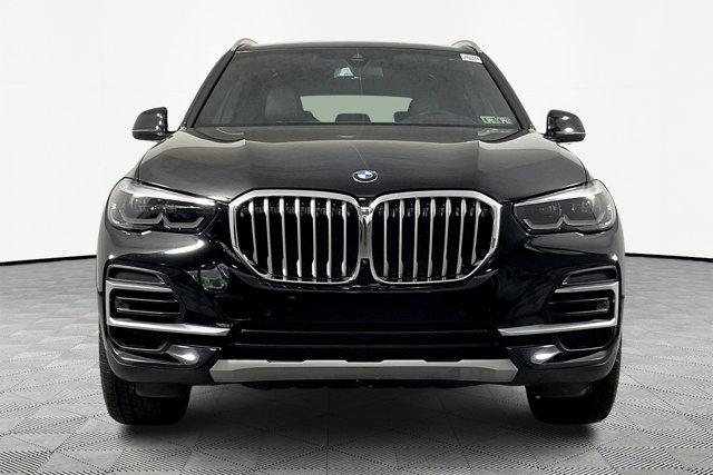 Photo of 2022 Jet Black BMW X5