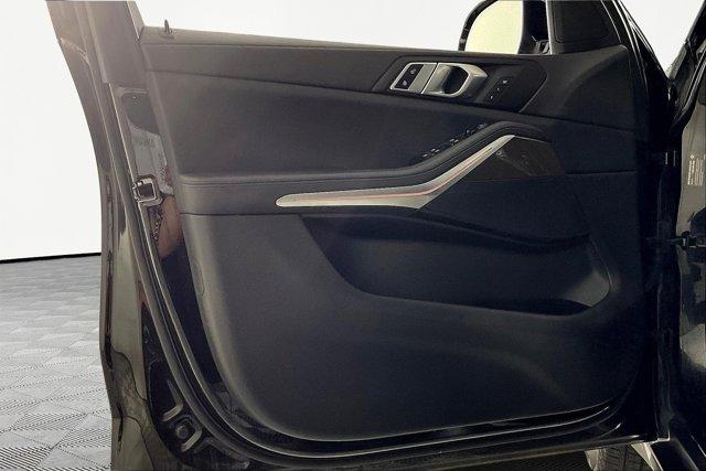 Photo of 2022 Jet Black BMW X5