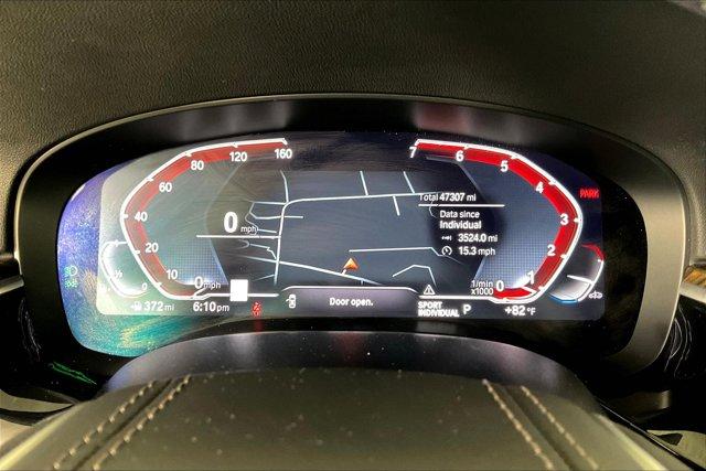 Photo of 2022 Alpine White BMW 530