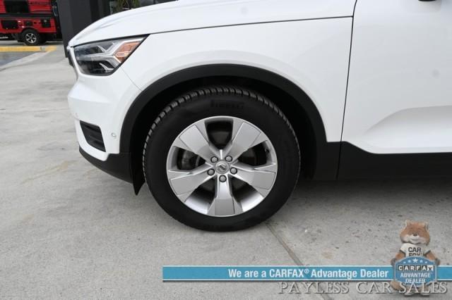 Photo of 2019 Ice White Volvo XC40