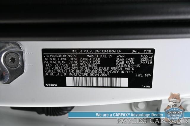 Photo of 2019 Ice White Volvo XC40