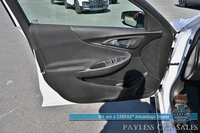 Photo of 2023 Summit White Chevrolet Malibu
