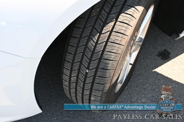 Photo of 2023 Summit White Chevrolet Malibu