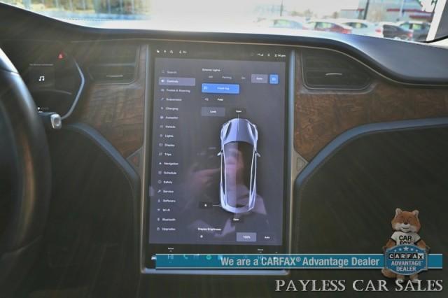 Photo of 2018 Midnight Silver Metallic Tesla Model S